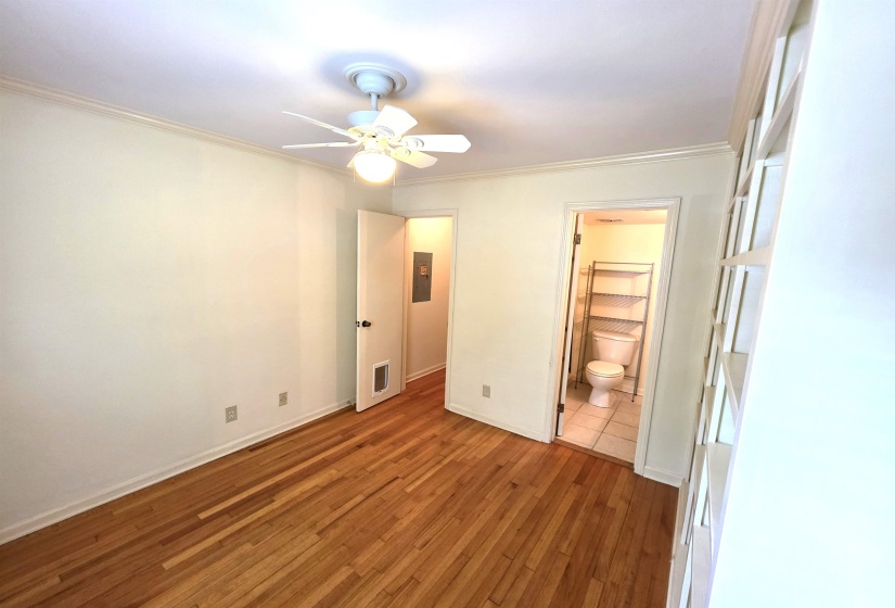 363 FENWICK RD, Memphis, Tennessee 38111, 3 Bedrooms Bedrooms, 5 Rooms Rooms,2 BathroomsBathrooms,Rental Properties,For Sale,FENWICK,10187641