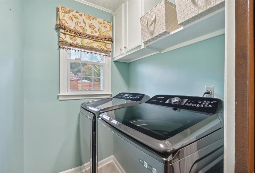 1218 MERRYCREST DR, Memphis, Tennessee 38111, 3 Bedrooms Bedrooms, 7 Rooms Rooms,3 BathroomsBathrooms,Residential,For Sale,MERRYCREST,10187639