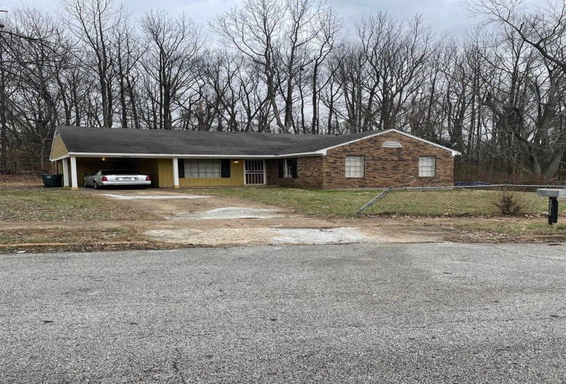 3516 SUZANNE DR, Memphis, Tennessee 38127, 3 Bedrooms Bedrooms, 6 Rooms Rooms,1.1 BathroomsBathrooms,Residential,For Sale,SUZANNE,10185407