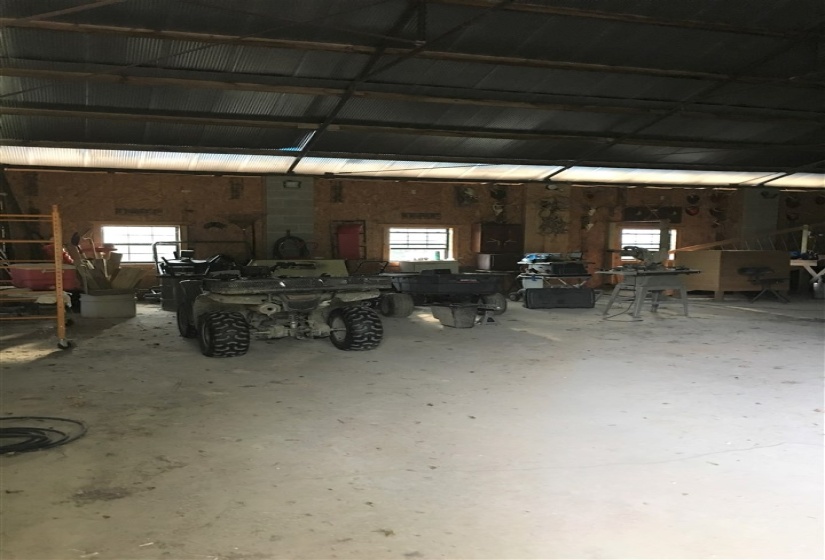 20 BUTLER LN, Other, Mississippi 39428, 3 Bedrooms Bedrooms, 12 Rooms Rooms,2 BathroomsBathrooms,Residential,For Sale,BUTLER,10187954