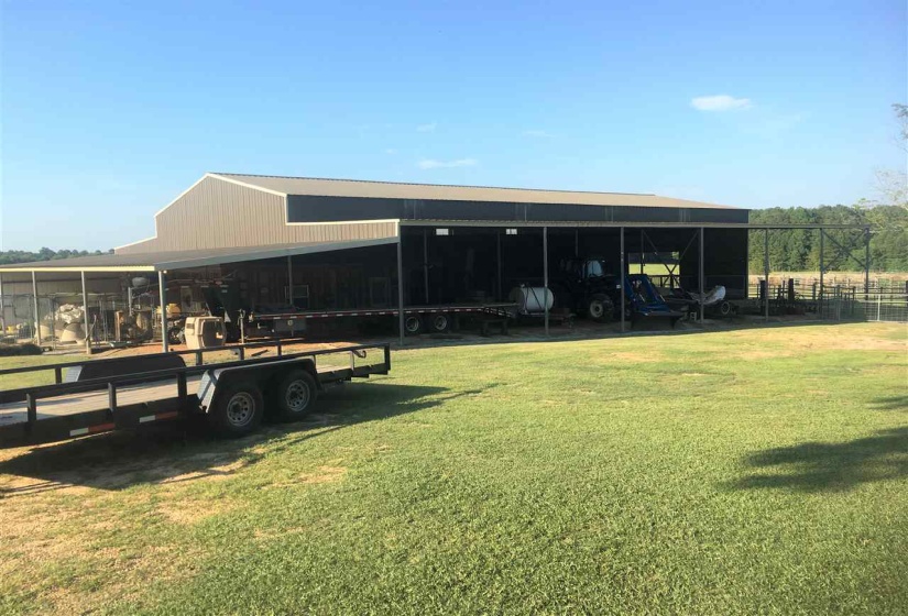 900 sq. ft. heated and cooled area and a 800 sq. ft. RV storage area