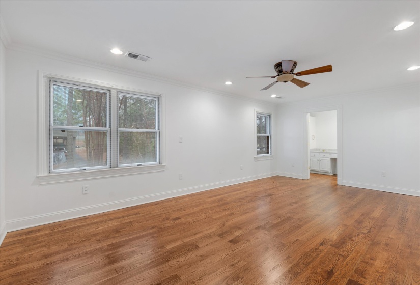 6373 MASSEY HILL DR, Memphis, Tennessee 38120, 4 Bedrooms Bedrooms, 9 Rooms Rooms,4.1 BathroomsBathrooms,Residential,For Sale,MASSEY HILL,10187999