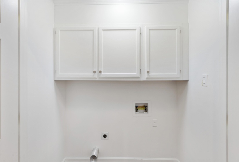 6373 MASSEY HILL DR, Memphis, Tennessee 38120, 4 Bedrooms Bedrooms, 9 Rooms Rooms,4.1 BathroomsBathrooms,Residential,For Sale,MASSEY HILL,10187999