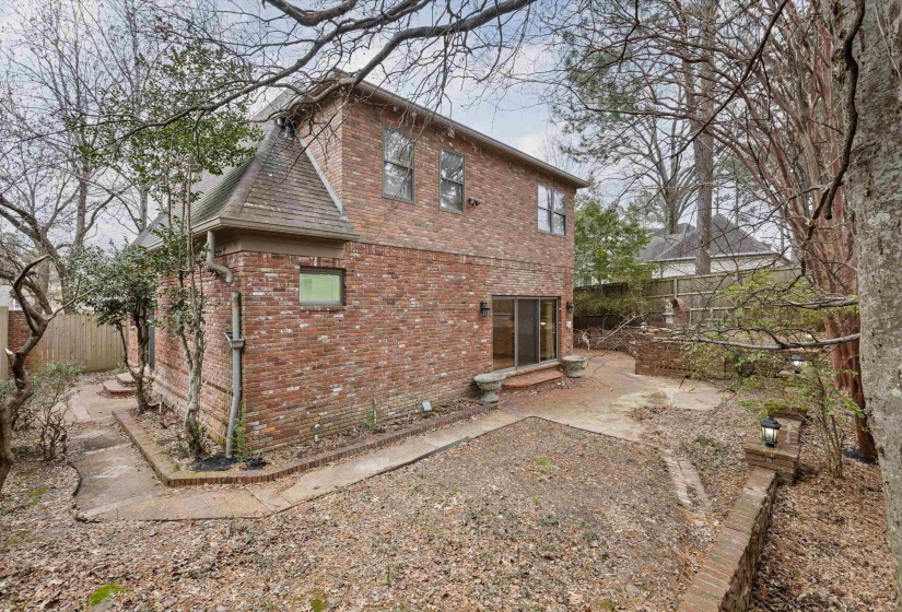 6373 MASSEY HILL DR, Memphis, Tennessee 38120, 4 Bedrooms Bedrooms, 9 Rooms Rooms,4.1 BathroomsBathrooms,Residential,For Sale,MASSEY HILL,10187999