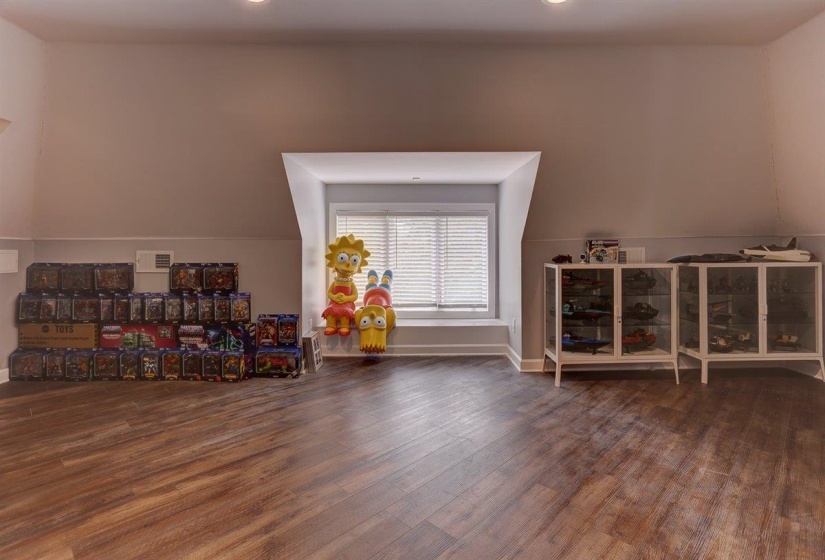 Game room with visible vents, recessed lighting, baseboards, and wood finished floors