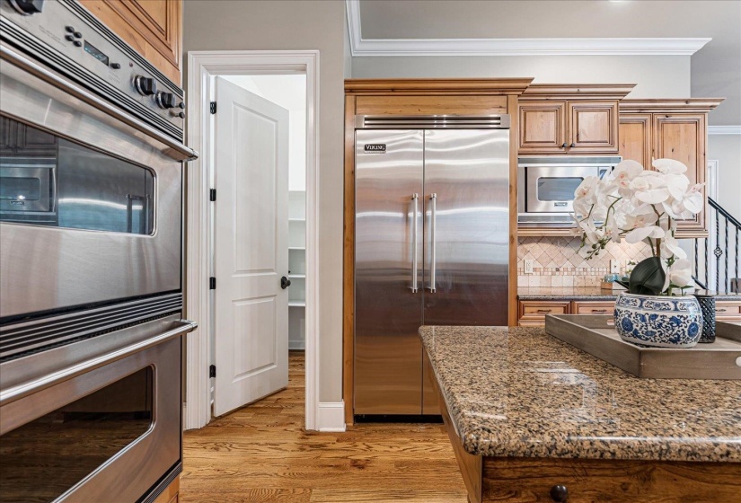 4723 NORMANDY LN, Memphis, Tennessee 38117, 5 Bedrooms Bedrooms, 12 Rooms Rooms,4.1 BathroomsBathrooms,Residential,For Sale,NORMANDY,10188146