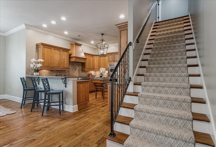 4723 NORMANDY LN, Memphis, Tennessee 38117, 5 Bedrooms Bedrooms, 12 Rooms Rooms,4.1 BathroomsBathrooms,Residential,For Sale,NORMANDY,10188146