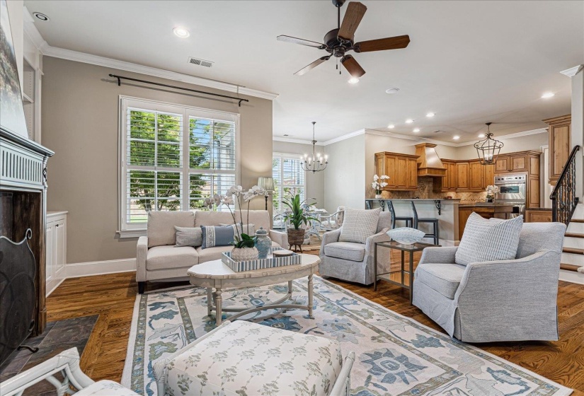 4723 NORMANDY LN, Memphis, Tennessee 38117, 5 Bedrooms Bedrooms, 12 Rooms Rooms,4.1 BathroomsBathrooms,Residential,For Sale,NORMANDY,10188146