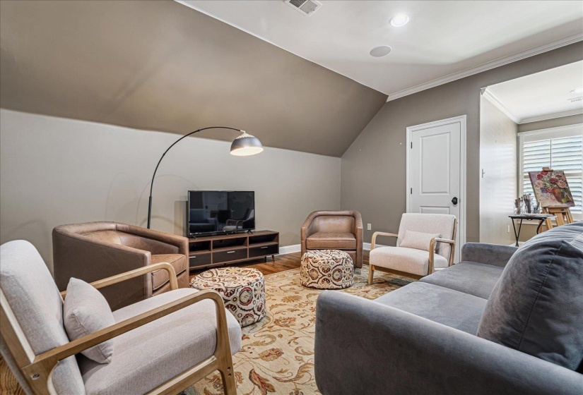 4723 NORMANDY LN, Memphis, Tennessee 38117, 5 Bedrooms Bedrooms, 12 Rooms Rooms,4.1 BathroomsBathrooms,Residential,For Sale,NORMANDY,10188146