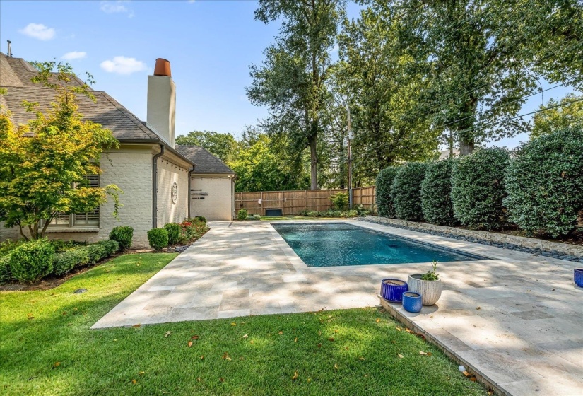 4723 NORMANDY LN, Memphis, Tennessee 38117, 5 Bedrooms Bedrooms, 12 Rooms Rooms,4.1 BathroomsBathrooms,Residential,For Sale,NORMANDY,10188146