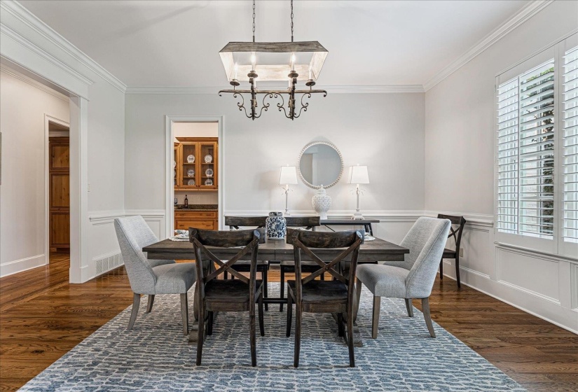 4723 NORMANDY LN, Memphis, Tennessee 38117, 5 Bedrooms Bedrooms, 12 Rooms Rooms,4.1 BathroomsBathrooms,Residential,For Sale,NORMANDY,10188146