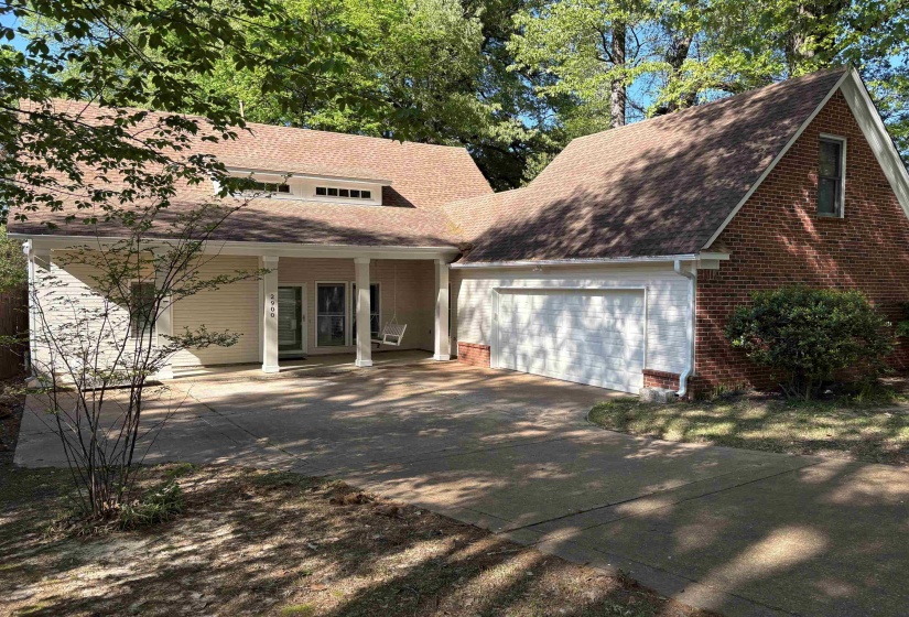 2900 FRANCES PL, Memphis, Tennessee 38111, 3 Bedrooms Bedrooms, 7 Rooms Rooms,3 BathroomsBathrooms,Residential,For Sale,FRANCES,10188233