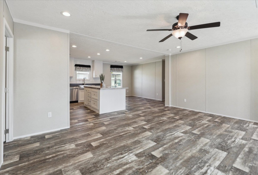 4050 HINGE GATE LN, Memphis, Tennessee 38128, 3 Bedrooms Bedrooms, 7 Rooms Rooms,2 BathroomsBathrooms,Residential,For Sale,HINGE GATE,10188537