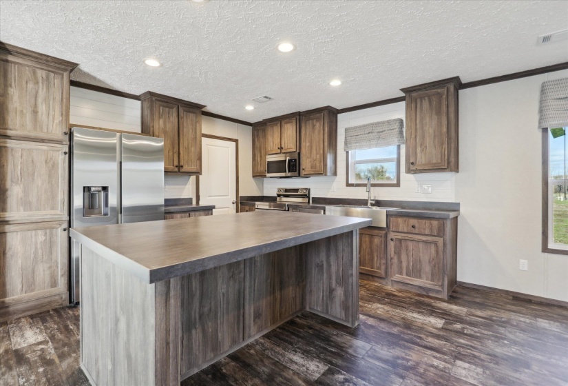 4062 HINGE GATE LN, Memphis, Tennessee 38128, 3 Bedrooms Bedrooms, 7 Rooms Rooms,2 BathroomsBathrooms,Residential,For Sale,HINGE GATE,10188538