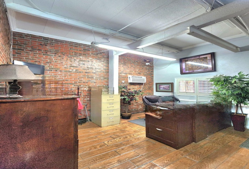 611 MAIN ST, Memphis, Tennessee 38107, ,Commercial/industrial,For Sale,MAIN,10188977