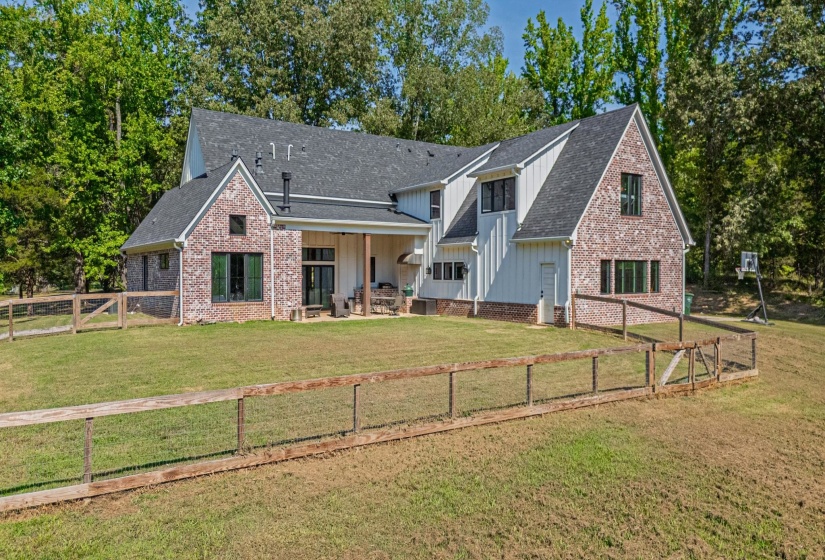18160 HWY 196 HWY, Eads, Tennessee 38028, 4 Bedrooms Bedrooms, 9 Rooms Rooms,4.1 BathroomsBathrooms,Residential,For Sale,HWY 196,10189020