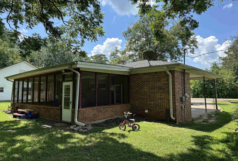 47735 69 HWY, Saltillo, Tennessee 38370, 3 Bedrooms Bedrooms, 6 Rooms Rooms,1.1 BathroomsBathrooms,Residential,For Sale,69,10189121