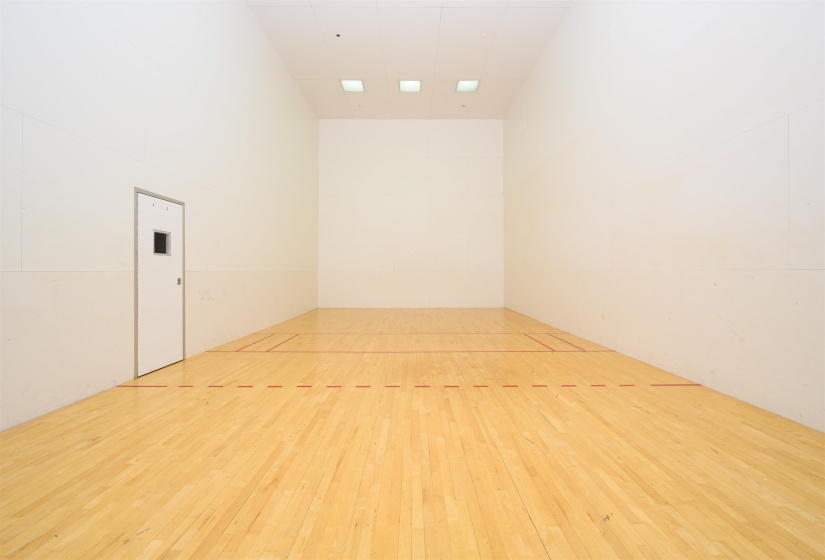 200 WAGNER PL, Memphis, Tennessee 38103, 3 Bedrooms Bedrooms, 8 Rooms Rooms,3.1 BathroomsBathrooms,Residential,For Sale,WAGNER,10189282