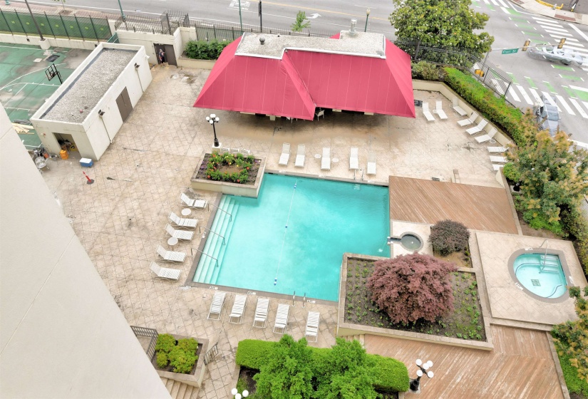 200 WAGNER PL, Memphis, Tennessee 38103, 3 Bedrooms Bedrooms, 8 Rooms Rooms,3.1 BathroomsBathrooms,Residential,For Sale,WAGNER,10189282