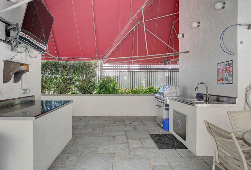 200 WAGNER PL, Memphis, Tennessee 38103, 3 Bedrooms Bedrooms, 8 Rooms Rooms,3.1 BathroomsBathrooms,Residential,For Sale,WAGNER,10189282