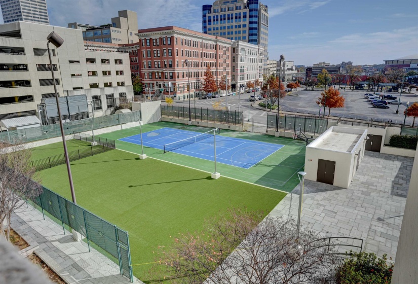 200 WAGNER PL, Memphis, Tennessee 38103, 3 Bedrooms Bedrooms, 8 Rooms Rooms,3.1 BathroomsBathrooms,Residential,For Sale,WAGNER,10189282