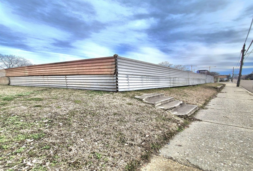View of home's exterior