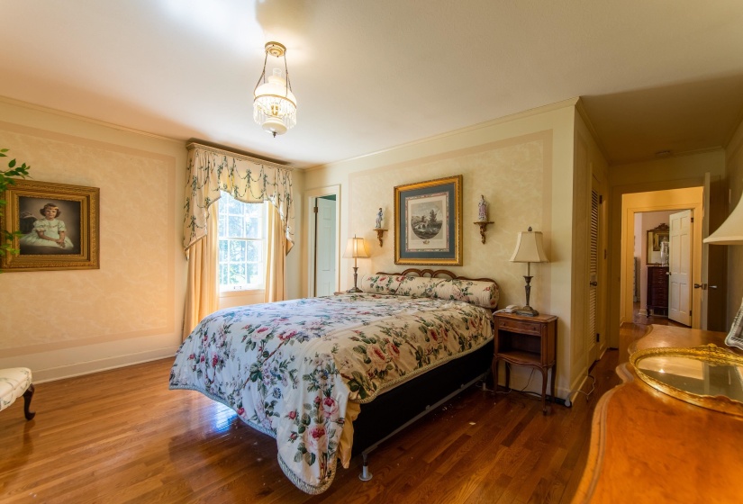 70 YEISER DR, Savannah, Tennessee 38372, 4 Bedrooms Bedrooms, 10 Rooms Rooms,3 BathroomsBathrooms,Residential,For Sale,YEISER,10189634