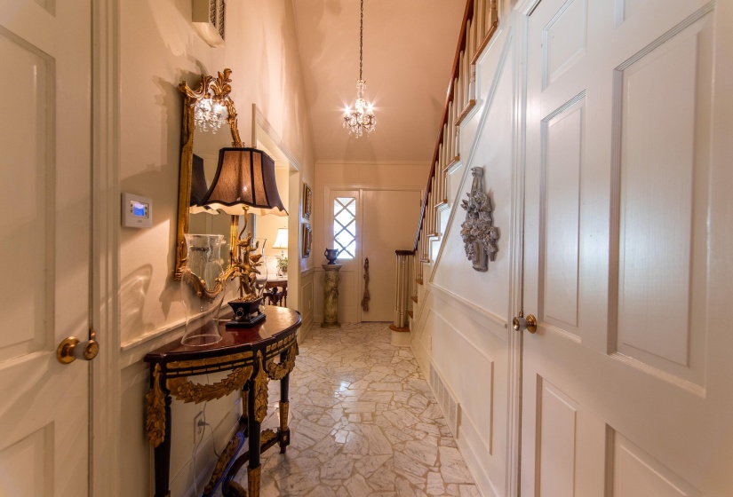 70 YEISER DR, Savannah, Tennessee 38372, 4 Bedrooms Bedrooms, 10 Rooms Rooms,3 BathroomsBathrooms,Residential,For Sale,YEISER,10189634