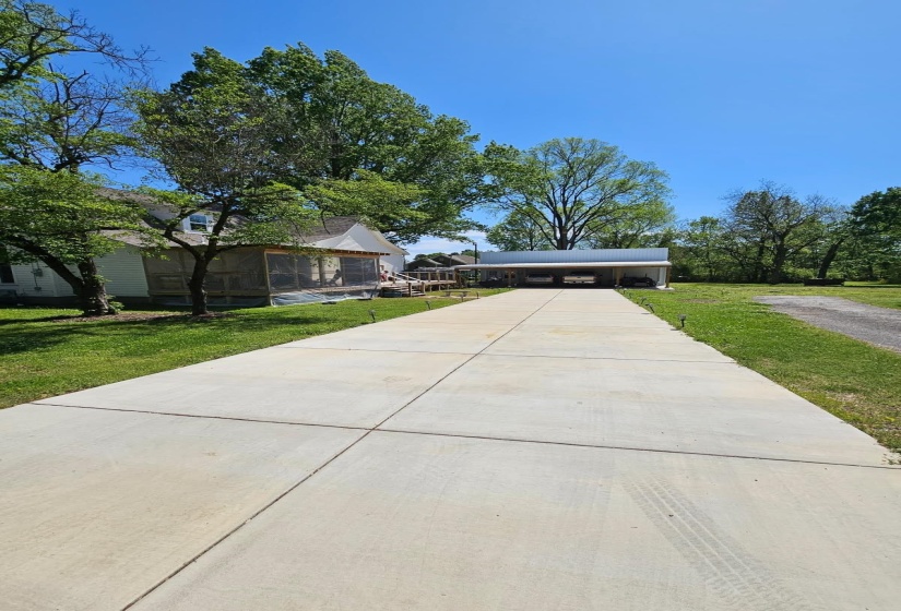 403 COLLEGE ST, Halls, Tennessee 38040-1517, 3 Bedrooms Bedrooms, 7 Rooms Rooms,4 BathroomsBathrooms,Residential,For Sale,COLLEGE,10189738