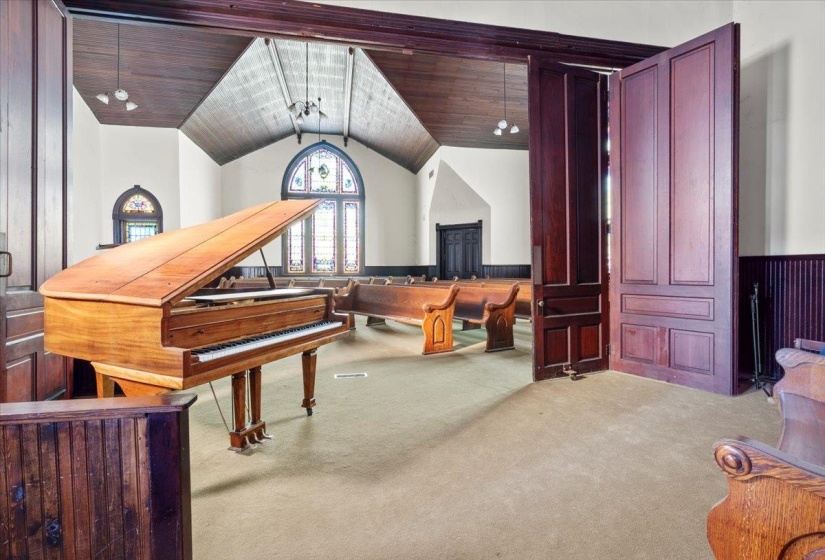 133 WASHINGTON AVE, Covington, Tennessee 38019, ,Commercial/industrial,For Sale,WASHINGTON,10189780