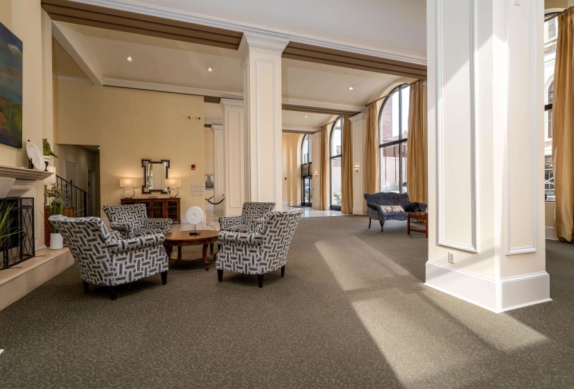 127 MADISON AVE, Memphis, Tennessee 38103, 2 Bedrooms Bedrooms, 5 Rooms Rooms,2 BathroomsBathrooms,Residential,For Sale,MADISON,10189784