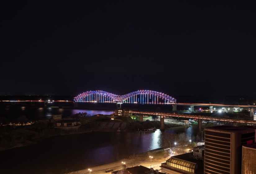 127 MADISON AVE, Memphis, Tennessee 38103, 2 Bedrooms Bedrooms, 5 Rooms Rooms,2 BathroomsBathrooms,Residential,For Sale,MADISON,10189784