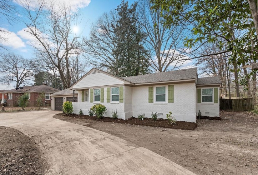 Ranch-style home with a 3 car garage