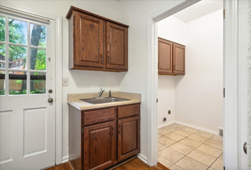 6483 OAK SHADOWS CIR, Memphis, Tennessee 38119, 4 Bedrooms Bedrooms, 9 Rooms Rooms,3.1 BathroomsBathrooms,Residential,For Sale,OAK SHADOWS,10189151