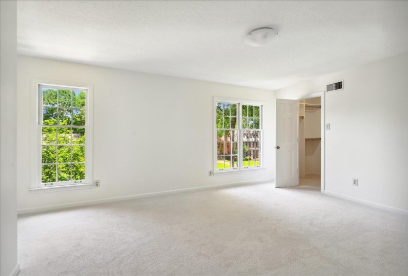 6483 OAK SHADOWS CIR, Memphis, Tennessee 38119, 4 Bedrooms Bedrooms, 9 Rooms Rooms,3.1 BathroomsBathrooms,Residential,For Sale,OAK SHADOWS,10189151