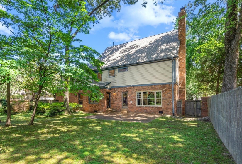 6483 OAK SHADOWS CIR, Memphis, Tennessee 38119, 4 Bedrooms Bedrooms, 9 Rooms Rooms,3.1 BathroomsBathrooms,Residential,For Sale,OAK SHADOWS,10189151
