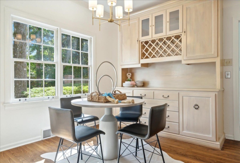 Large kitchen features breakfast area and coffee bar