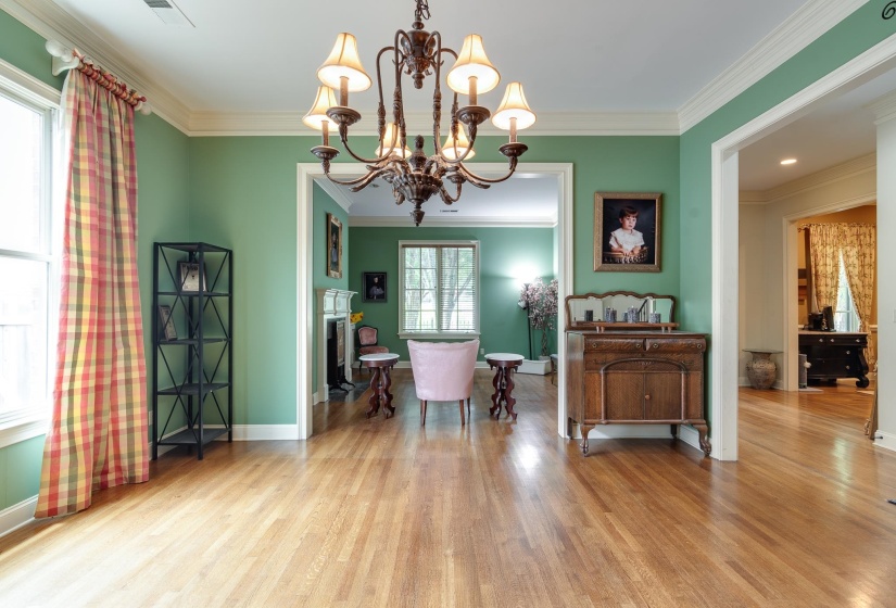 226 WHITE STATION RD, Memphis, Tennessee 38117, 4 Bedroom Bedrooms, 9 Room Rooms,3.1 BathroomBathrooms,Residential,For Sale,WHITE STATION,0,10191008