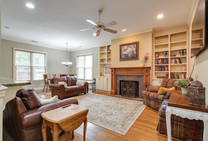 226 WHITE STATION RD, Memphis, Tennessee 38117, 4 Bedroom Bedrooms, 9 Room Rooms,3.1 BathroomBathrooms,Residential,For Sale,WHITE STATION,0,10191008