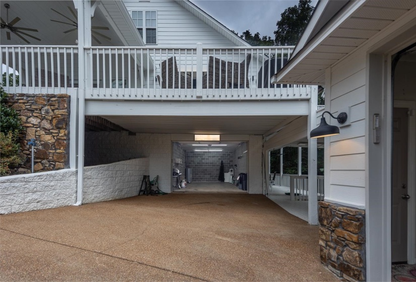 455 LAKESHORE DR, Counce, Tennessee 38326, 3 Bedrooms Bedrooms, 8 Rooms Rooms,2.1 BathroomsBathrooms,Residential,For Sale,LAKESHORE,10191809
