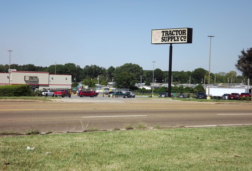 4900 CUBA-MILLINGTON RD, Millington, Tennessee 38053, ,Commercial/industrial,For Sale,CUBA-MILLINGTON,10134295