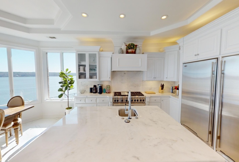 315 ANCHOR BAY PT, Savannah, Tennessee 38372, 5 Bedrooms Bedrooms, 16 Rooms Rooms,4.1 BathroomsBathrooms,Residential,For Sale,ANCHOR BAY,10192323