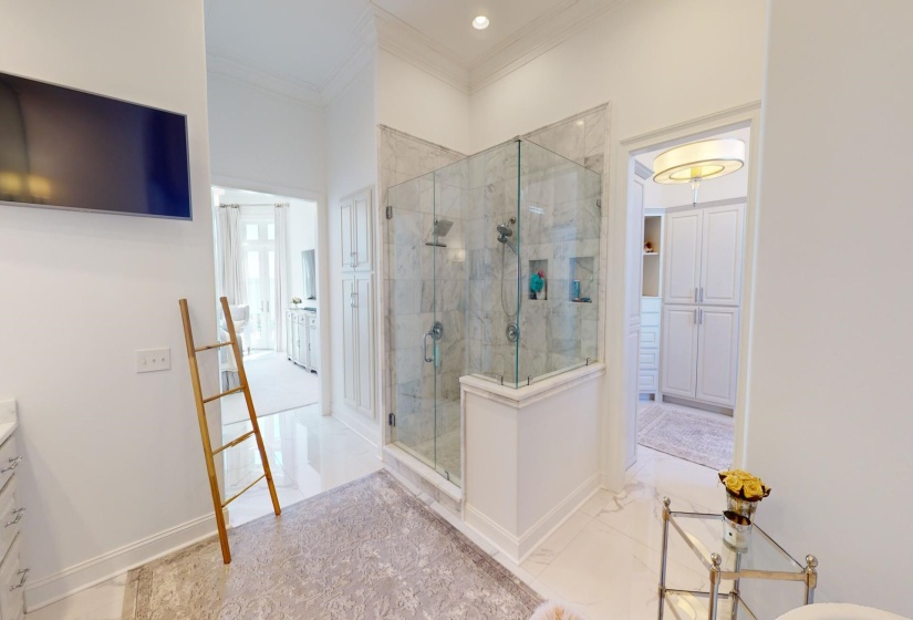 315 ANCHOR BAY PT, Savannah, Tennessee 38372, 5 Bedrooms Bedrooms, 16 Rooms Rooms,4.1 BathroomsBathrooms,Residential,For Sale,ANCHOR BAY,10192323