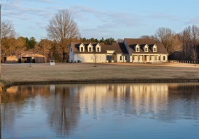 1640 QUINN RD, Collierville, Tennessee 38017, 5 Bedrooms Bedrooms, 11 Rooms Rooms,6.1 BathroomsBathrooms,Residential,For Sale,QUINN,10187125 1640 QUINN RD, Collierville, Tennessee 38017, 5 Bedrooms Bedrooms, 11 Rooms Rooms,6.1 BathroomsBathrooms,Residential,For Sale,QUINN,10187125