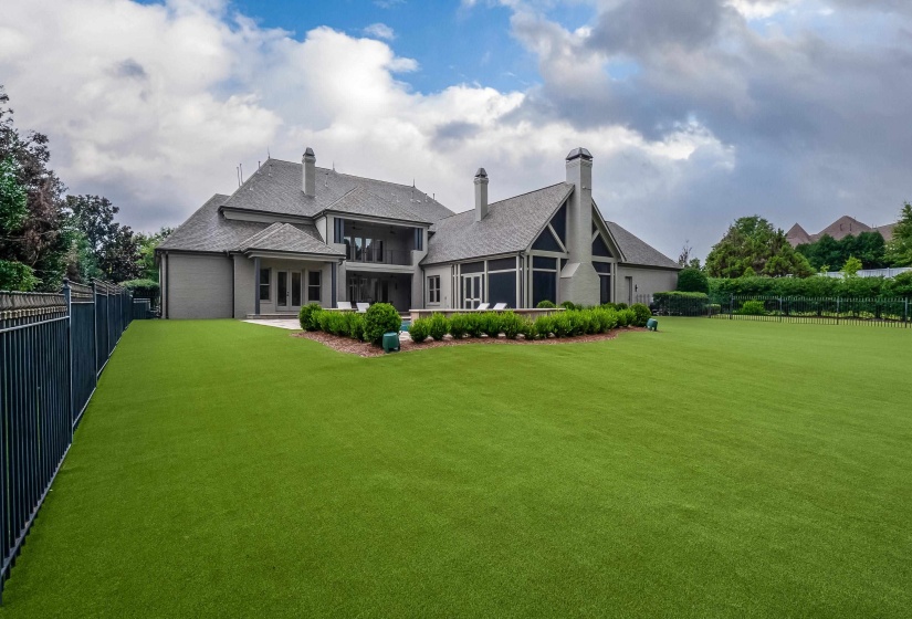 9916 LEGENDS DR, Collierville, Tennessee 38139, 5 Bedrooms Bedrooms, 14 Rooms Rooms,6.2 BathroomsBathrooms,Residential,For Sale,LEGENDS,10192964