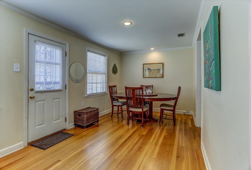 428 SWAN RIDGE CIR, Memphis, Tennessee 38122, 3 Bedrooms Bedrooms, 7 Rooms Rooms,1.1 BathroomsBathrooms,Residential,For Sale,SWAN RIDGE,10193054