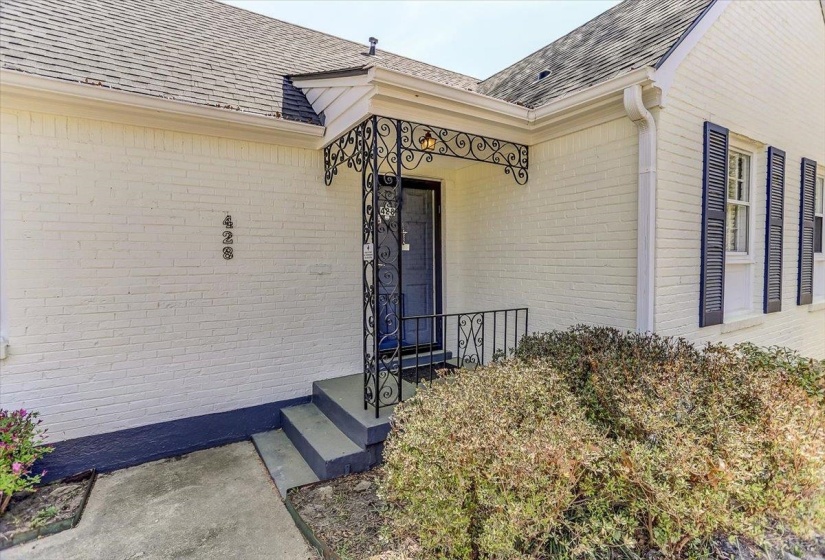 428 SWAN RIDGE CIR, Memphis, Tennessee 38122, 3 Bedrooms Bedrooms, 7 Rooms Rooms,1.1 BathroomsBathrooms,Residential,For Sale,SWAN RIDGE,10193054