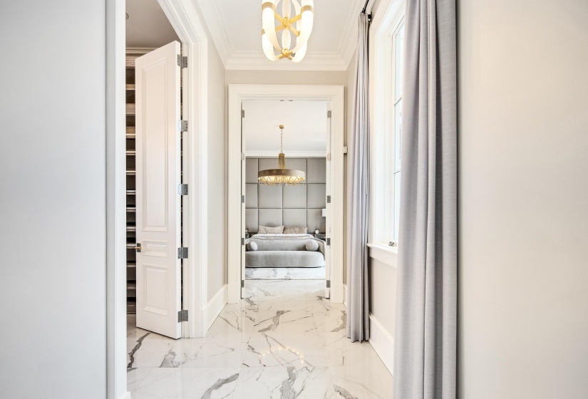 6211 DOVECOTE LN, Memphis, Tennessee 38120, 5 Bedrooms Bedrooms, 12 Rooms Rooms,5.2 BathroomsBathrooms,Residential,For Sale,DOVECOTE,10193152