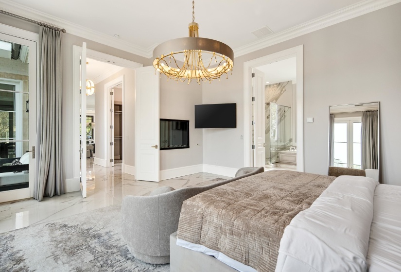 6211 DOVECOTE LN, Memphis, Tennessee 38120, 5 Bedrooms Bedrooms, 12 Rooms Rooms,5.2 BathroomsBathrooms,Residential,For Sale,DOVECOTE,10193152