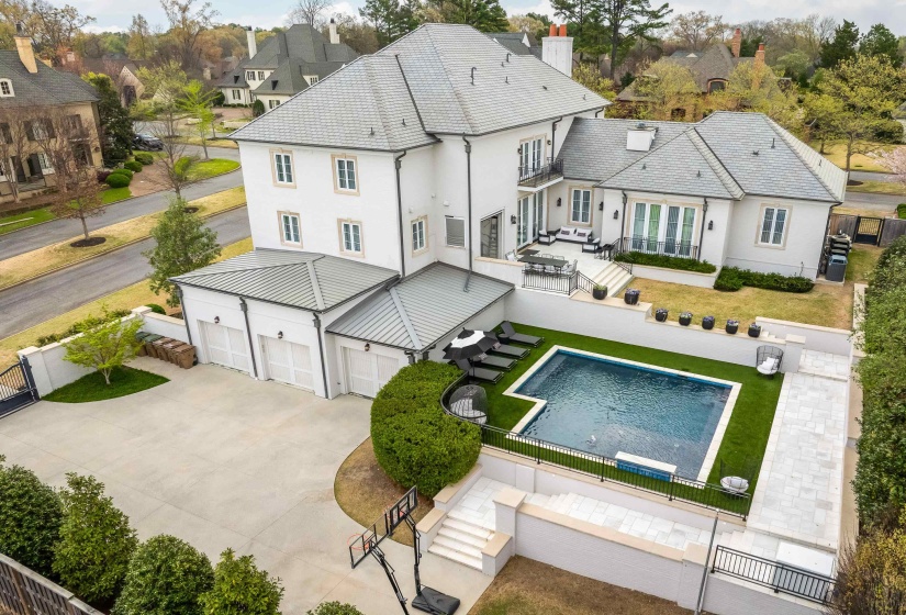 Photo taken in March